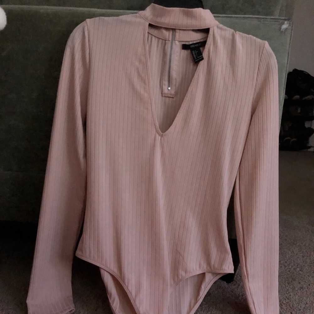 Collared Vneck Long Sleeve Bodysuit